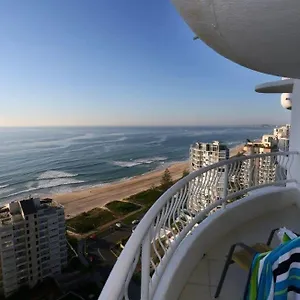 Aparthotel Biarritz, Gold Coast